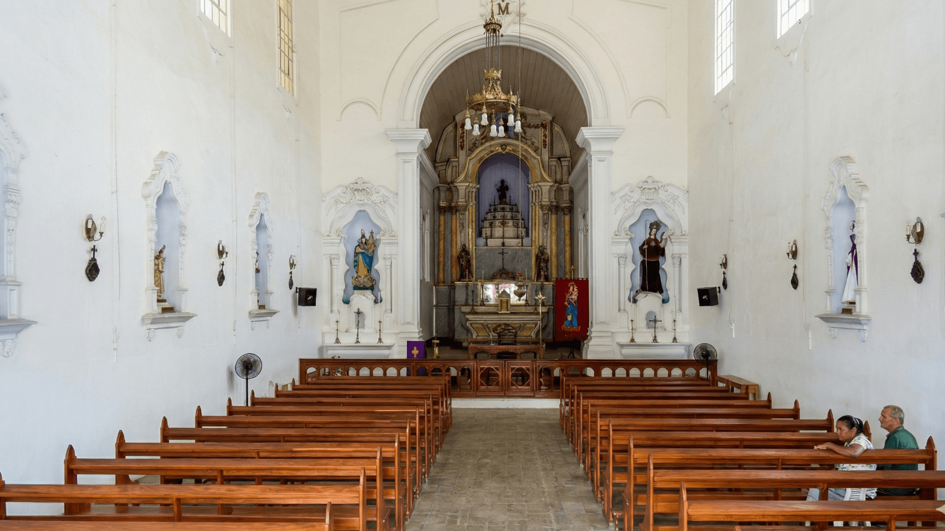Detalhes do teto em madeira
